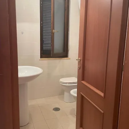 Ulisse Apartament سبرلونغا
