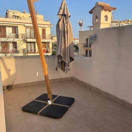 Ulisse Apartament *