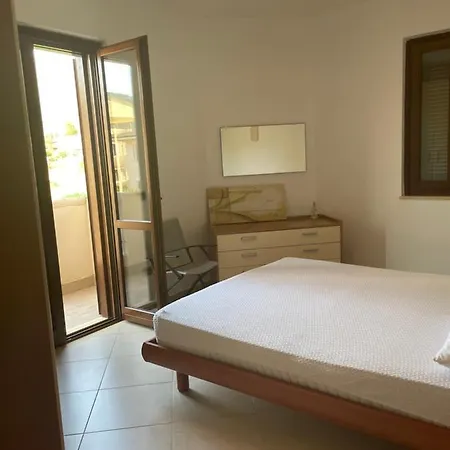 Ulisse Apartament شقة