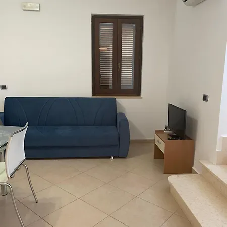 Ulisse Apartament سبرلونغا