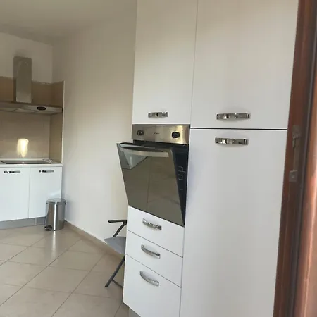 شقة Ulisse Apartament *